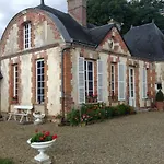 Rouge Maison