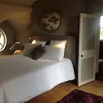 Rouge Maison Bois-Normand-près-Lyre