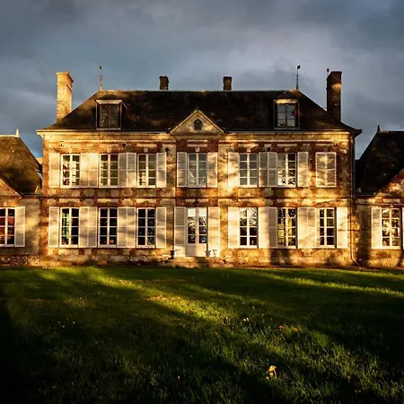 Konukevi Rouge Maison Bois-Normand-près-Lyre