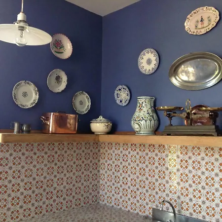 Guest house Rouge Maison