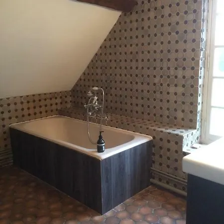 Konukevi Rouge Maison Bois-Normand-près-Lyre