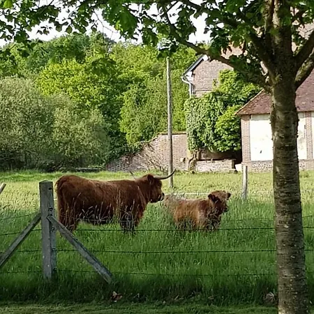 Rouge Maison 3* Bois-Normand-près-Lyre